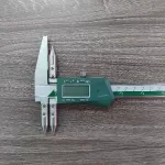 Thước cặp đo khoảng cách lỗ tới lỗ Insize 1525-300 (300 mm) Thước cặp đo khoảng cách lỗ tới lỗ Insize 1525-300 (300 mm)