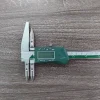 Thước cặp đo khoảng cách lỗ tới lỗ Insize 1525-300 (300 mm) Thước cặp đo khoảng cách lỗ tới lỗ Insize 1525-300 (300 mm)