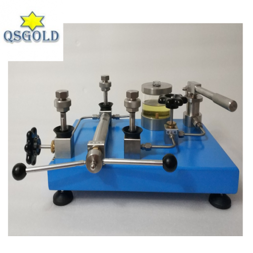 Bàn hiệu chuẩn áp suất KDS KT100A (2500 bar, bơm dầu)