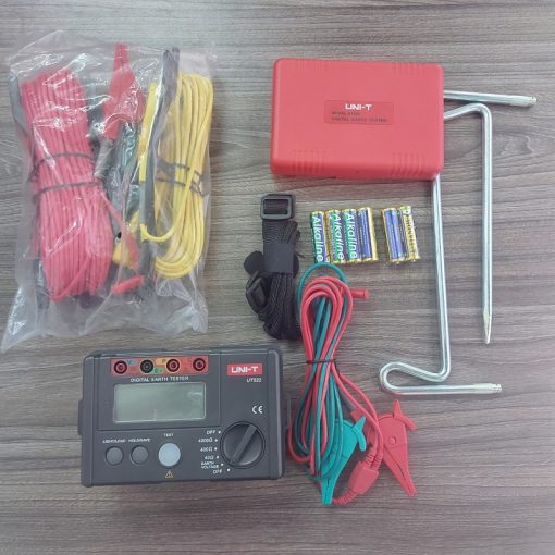 Máy đo điện trở đất Uni-t UT522 (4000Ω/400V) Máy đo điện trở đất Uni-t UT522 (4000Ω/400V)