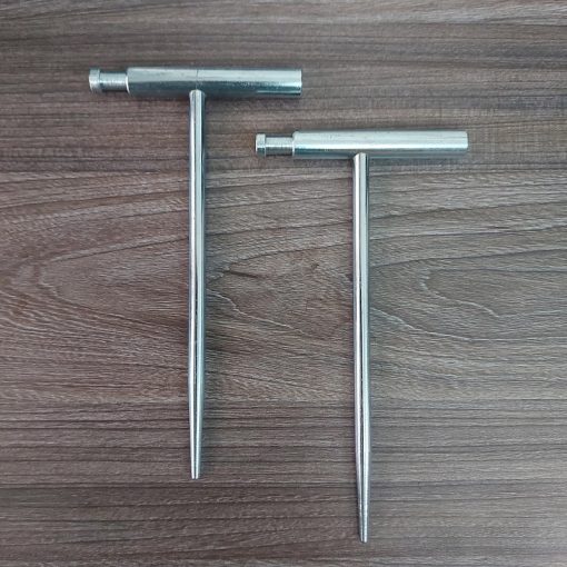 Cọc tiếp địa máy đo điện trở đất Kyoritsu 8032 (2 cái) Cọc tiếp địa máy đo điện trở đất Kyoritsu 8032 (2 cái)