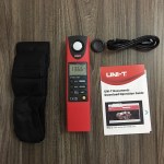 Máy đo cường độ ánh sáng datalogger Uni-T UT382 Máy đo cường độ ánh sáng UT382
