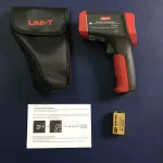 Máy đo nhiệt độ hồng ngoại Uni-T UT305S (2000°C) Máy đo nhiệt độ hồng ngoại Uni-T UT305S