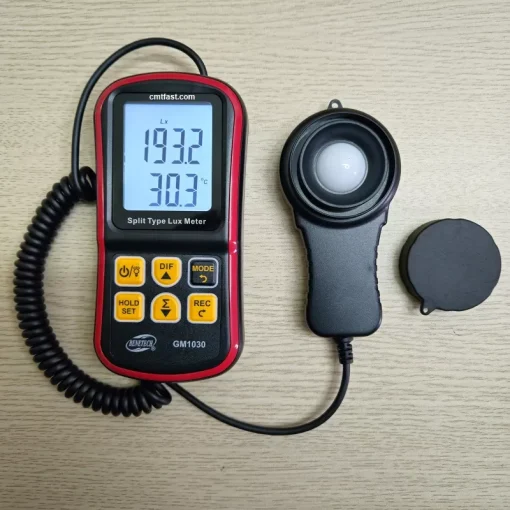 Máy đo cường độ ánh sáng GM1030